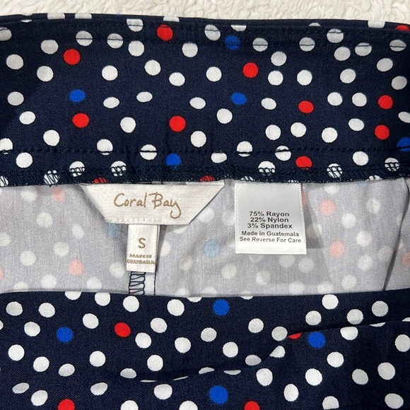 Coral Bay skort,Navy blue w/dots, women’s size S, elastic waist,stretch fabric - Picture 5 of 7